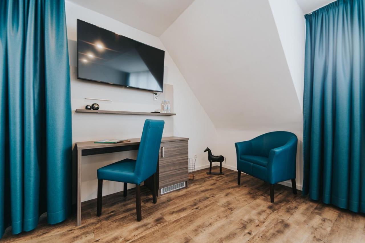 Hotel Restaurant Adria Stuben Bruehl 외부 사진