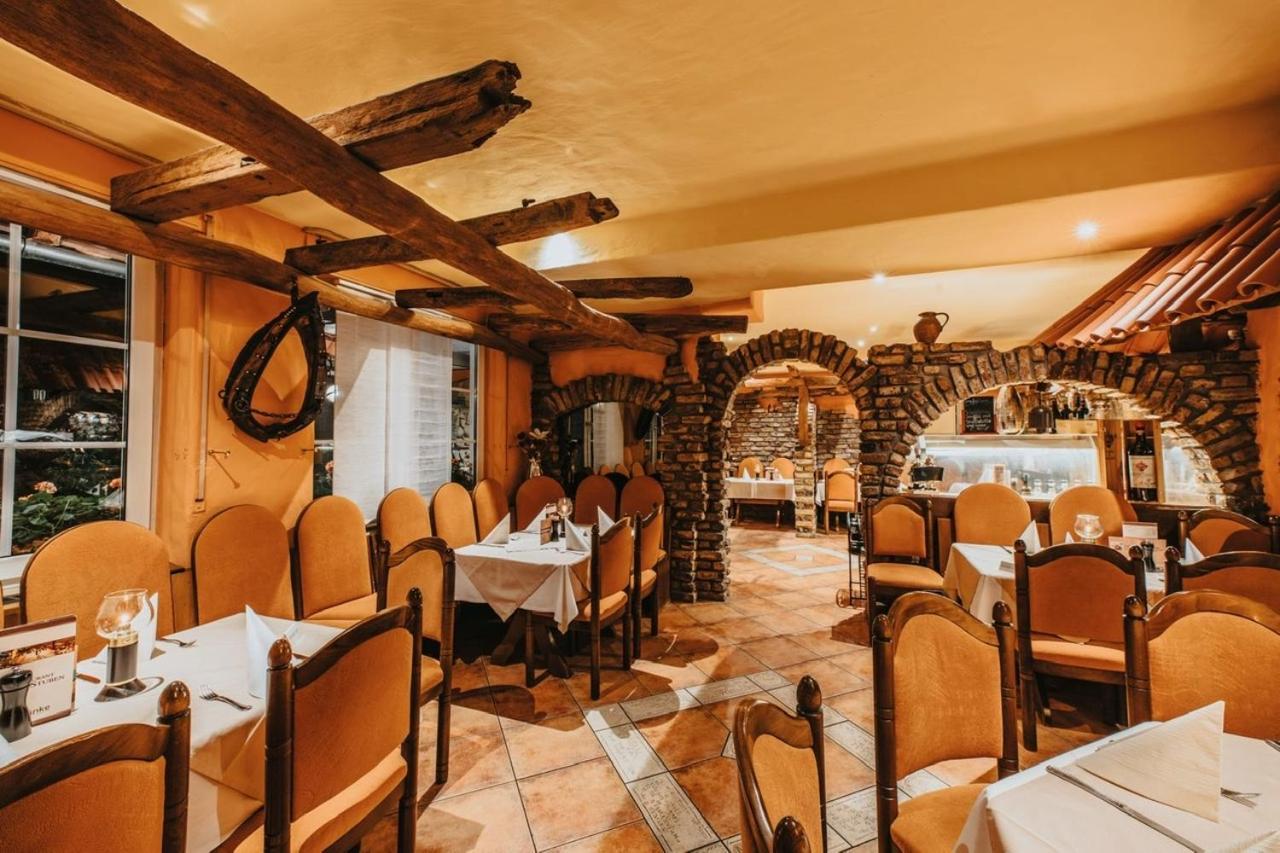 Hotel Restaurant Adria Stuben Bruehl 외부 사진